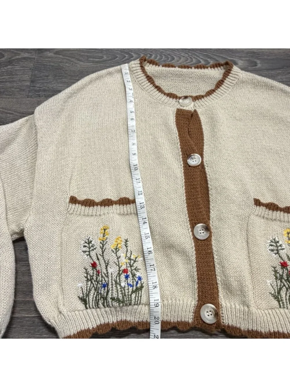 Cottagecore Beige Knit Cardigan 1XL Floral Embroidery Pockets Button Spring NEW - Picture 6 of 16
